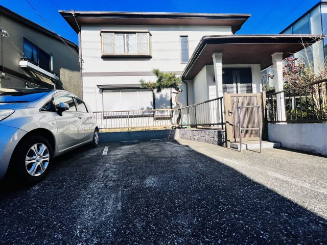 小竹町2丁目駐車場ございます(終了しました)